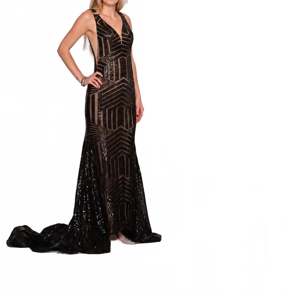 NEW DAVE & JOHNNY long evening dress in black